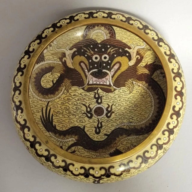 Circa-1900 Yellow Cloisonne Dragon Bowl, Chinese, Late Qing Dynasty For Sale - Image 4 of 12