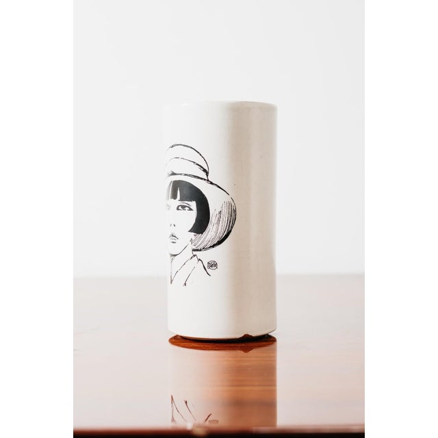 Valentina Vase in Ceramic by Guido Crepax, 1970s For Sale - Image 3 of 11