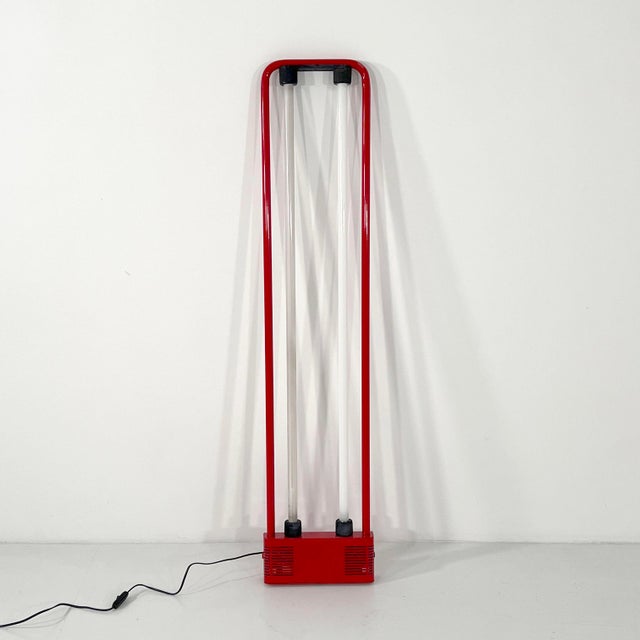 Postmodern Red Double Neon Lamp by Gian N. Gigante for Zerbetto, 1980s For Sale - Image 3 of 8