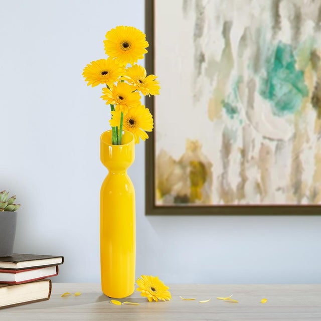 Holland Daffodil Short Vase For Sale - Image 11 of 11