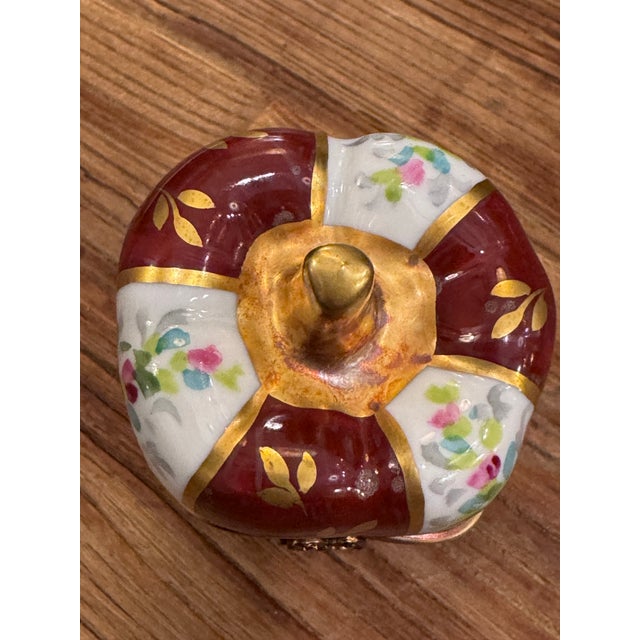 French Limoges Red Bell Pepper With Floral Panels Trinket Box by La Gloriette For Sale - Image 3 of 12