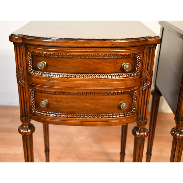 1930s Pair of French Louis XVI Walnut Nightstand / Bedside Table For Sale - Image 6 of 18