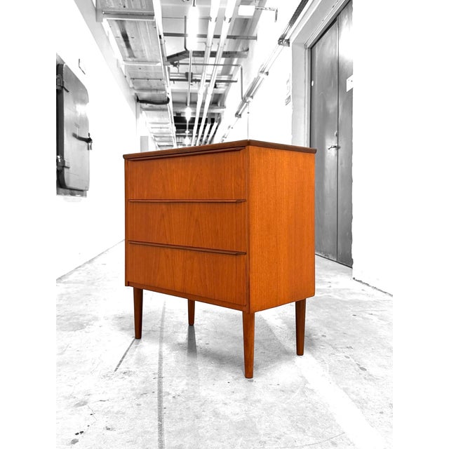 Teak Chest of Drawers from Kværndrup Furniture Factory, 1960s For Sale - Image 12 of 18