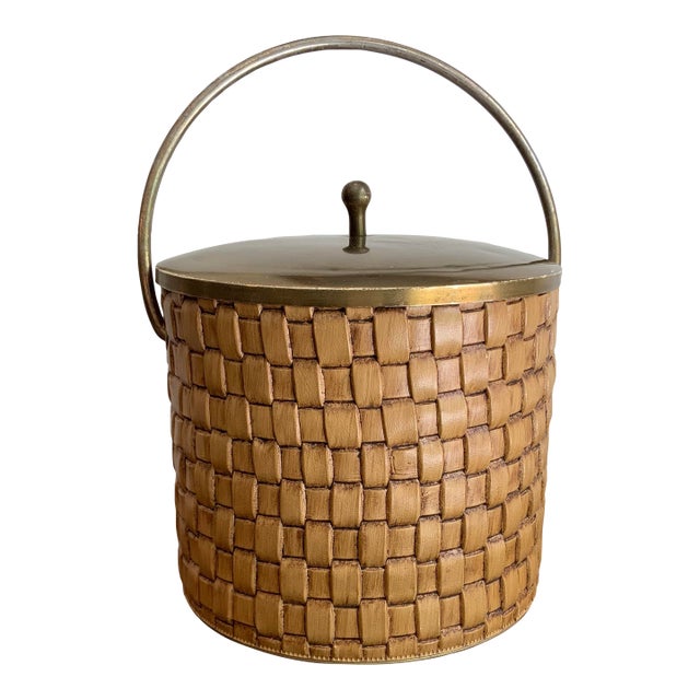 Vintage Mid Century Modern Woven Ice Bucket With Glass Liner & Brass Finish Lid. For Palm Beach Regency, British Colonial & Natural Decor. Heavy Pc. For Sale