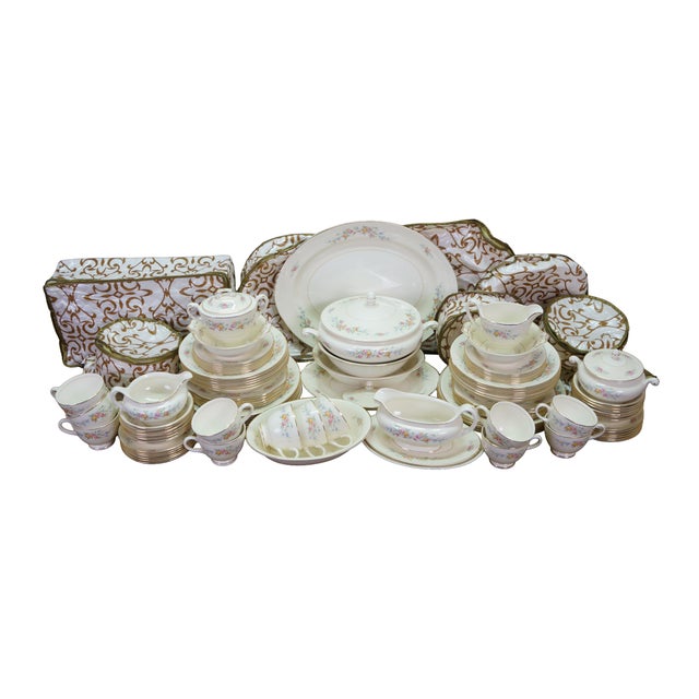 Mid Century Homer Laughlin Georgian Eggshell Nautilus dinner service china set. Includes: Large Oval Platter, Medium Oval...