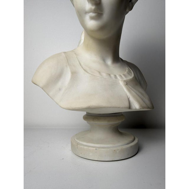 White Sculpture Bust of Young Woman, 1800s, Marble For Sale - Image 8 of 15