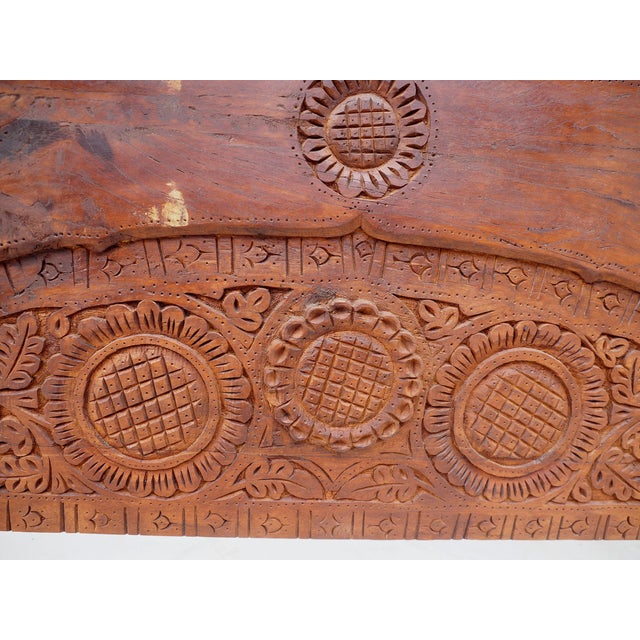 Vintage Cedar Double Bed, Swat-Tal, Pakistan For Sale - Image 12 of 18