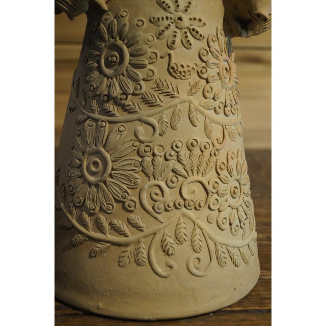 Ceramic 1970s Mexican Teodora Blanco Nunez Style Folk Art Pottery Woman For Sale - Image 7 of 11