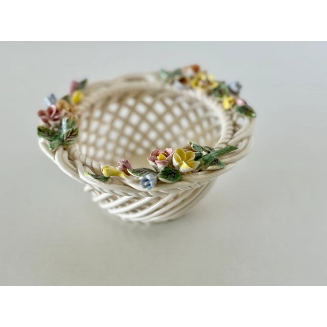 1980s Vintage European Ceramic Floral Basket For Sale - Image 4 of 9