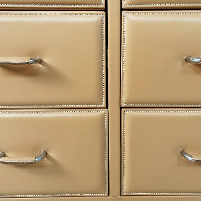 Italian Postmodern Chest of Drawers in Beige Leather, 2000s For Sale - Image 12 of 18