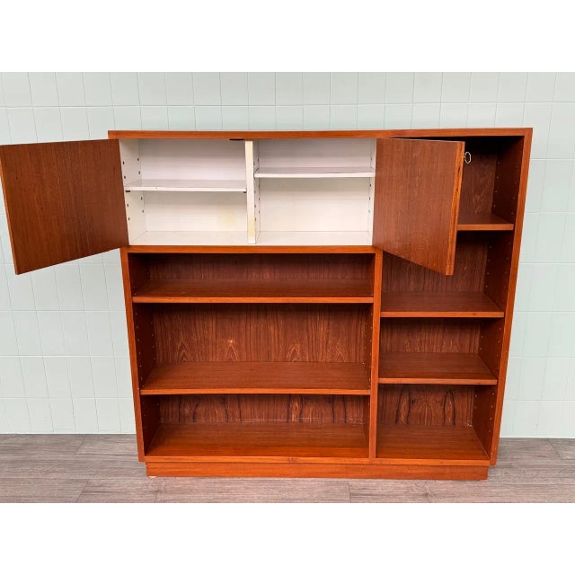 Vintage Italian Teak Bookcase, 1960s For Sale - Image 11 of 16