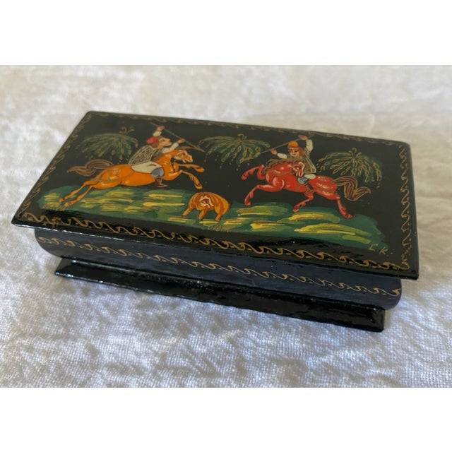 Rustic European Vintage Russian Palekh Hand-Painted Lacquered Trinket Box, Hunting Scene For Sale - Image 3 of 12