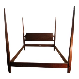 Ethan Allen New Country Collection Solid Maple King Size Poster Bed For Sale