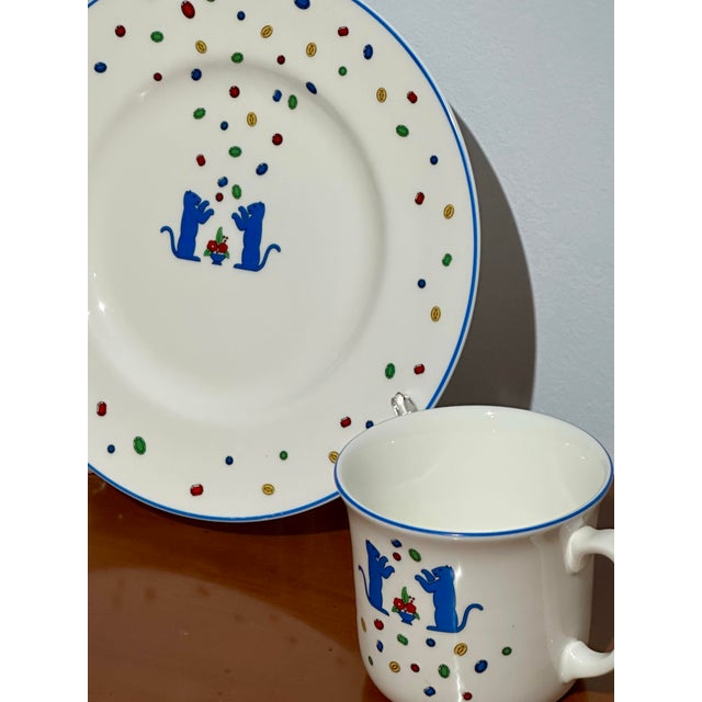 Vintage Cartier La Maison Des Enfants Porcelain Child’s Dining Set – Panther Motif – 1988 For Sale - Image 10 of 12