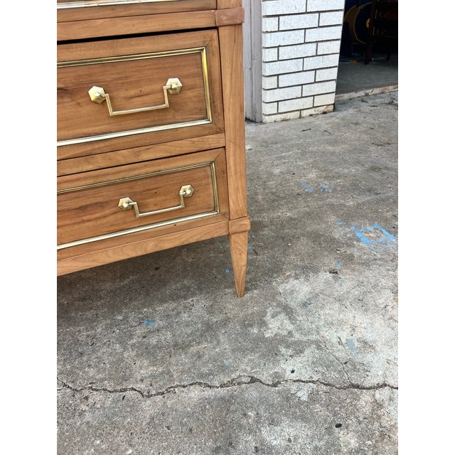 French 19th Century Louis XVI Bleached Chestnut Marble Top Commode For Sale - Image 4 of 12