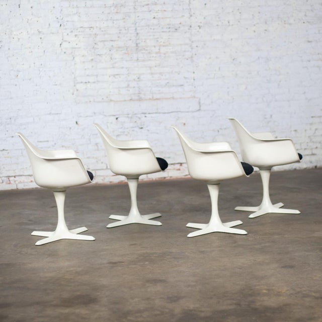 Mid-20th Century Mid Century Modern Burke Tulip Swivel No 116 Armchairs White Shell Black Cushions Set of 4 For Sale - Image 13 of 18