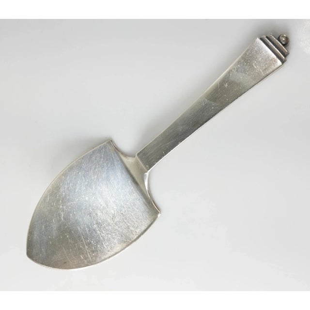 Georg Jensen Mid-Century Modern Sterling Silver Server in Pyramid Pattern by Georg Jensen For Sale - Image 4 of 9