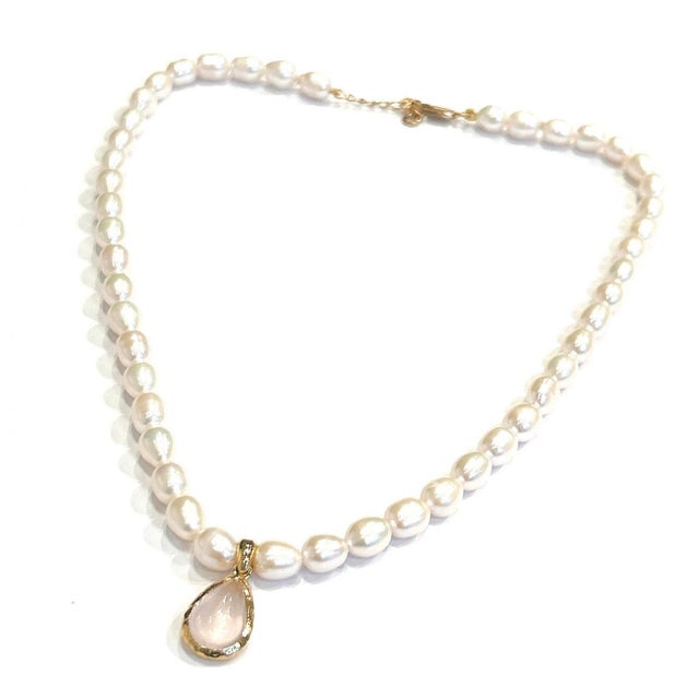 Bochic "Capri" Vintage Pearl & Pink Quartz Necklace Set 18K Gold & Silver For Sale - Image 4 of 18