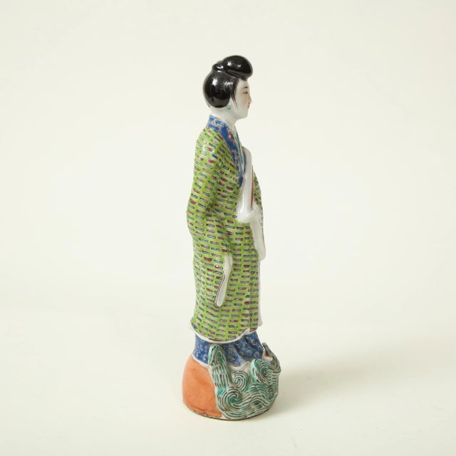 Chinese Porcelain Figure of a Court Lady For Sale - Image 4 of 9