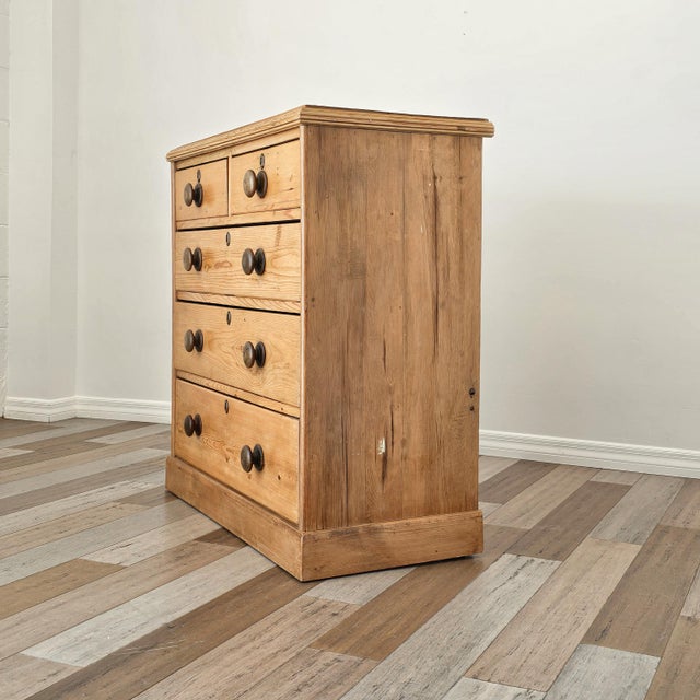 Farmhouse Antique English Pine Chest of Drawers (Dresser) - Circa 1880 #12 For Sale - Image 3 of 15