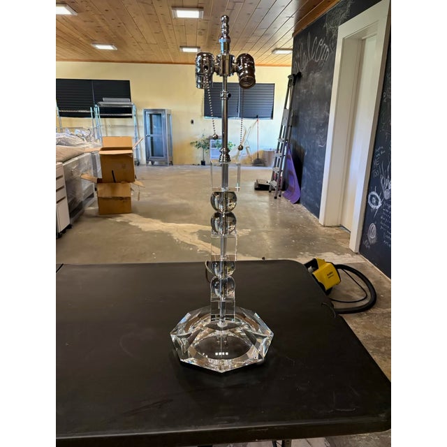 1960s Vintage Excelsior Lucite Geometric Table Lamp For Sale - Image 5 of 8