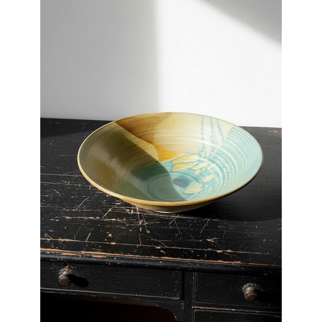 Exquisite large, deep bowl/fruit bowl in hand-thrown ceramic, a vintage piece from the 1990s, signed Egbert (Boonstra),...