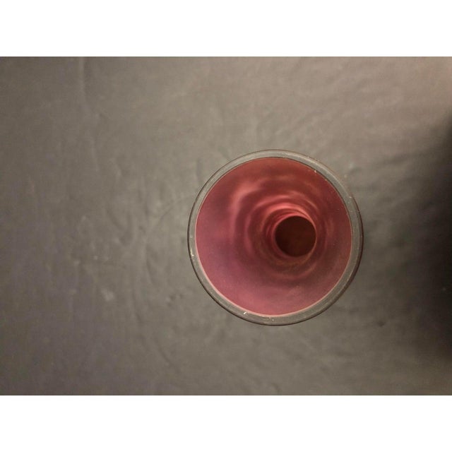 Early 20th Century Large Wine Color Cameo Glass Vase Signed Richard For Sale In New York - Image 6 of 7