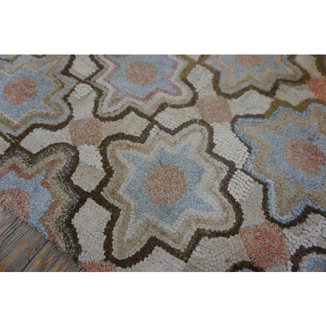 Textile 1890s Gray Star Medallion Folk Art Antique American Hooked Rug 3' 4"x 4' 10" Knotted Wool Carpet For Sale - Image 7 of 12