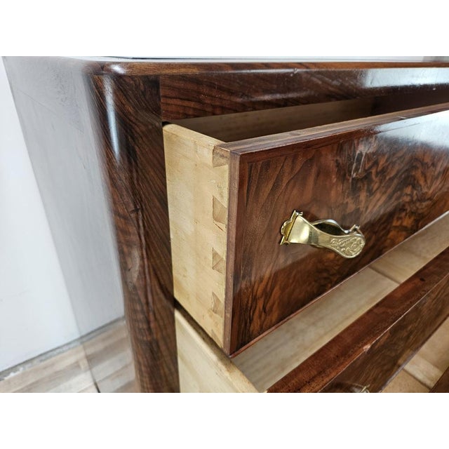 Art Deco Walnut Burl Chest of Drawers with Black Glass Top and Brass Handles, 1940 For Sale - Image 13 of 18