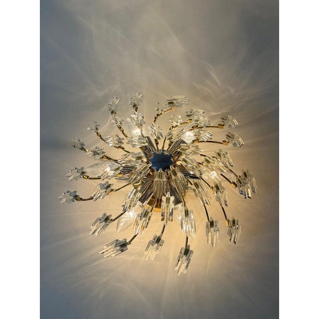 Hollywood Regency Hollywood Regency Starburst Plafonnier in Gilt Metal and Crystal, 1980s-1990s For Sale - Image 3 of 18
