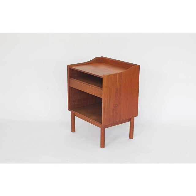 Danish Teak Nightstand by Hvidt & Mølgaard for Søborg, 1950s, in Very Good conditions. Designed 1950 to 1959 I have...