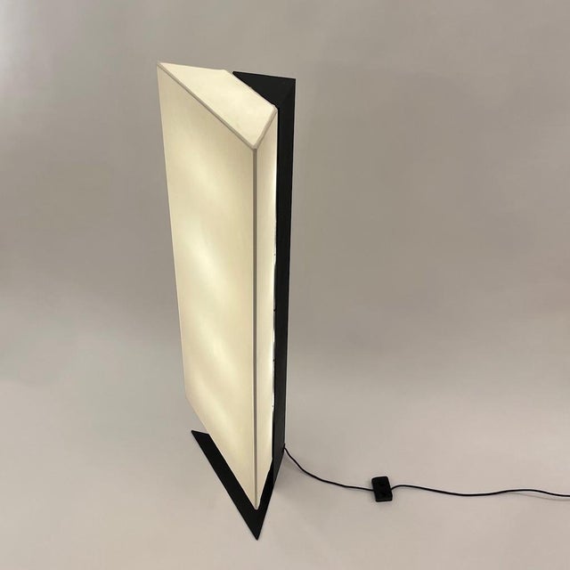 Accademia Floor Lamp in Black Structured Steel and White Jersey Fabric by Cini Boeri for Artemide, Italy, 1978 For Sale - Image 6 of 15