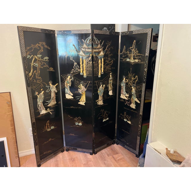 Mid-20th Century Chinese Black Lacquer 4-Panel Room Divider Screen With Carved Soapstone & Mother-of-Pearl Inlay For Sale - Image 6 of 9