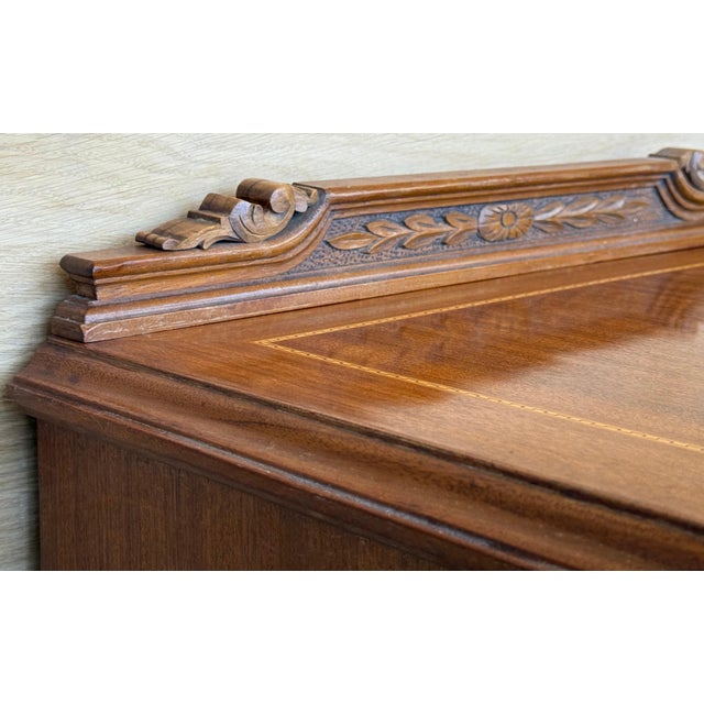 Early 20th Century French Walnut Nightstands or Side Tables with two drawers, 2 Pieces For Sale - Image 11 of 18