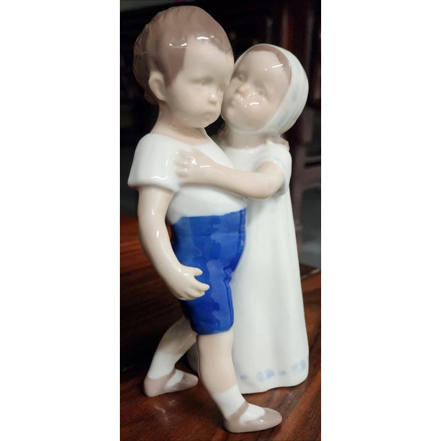 Off-white Bing & Grondahl Danish Hand Painted Fine Porcelain Figurine For Sale - Image 8 of 11