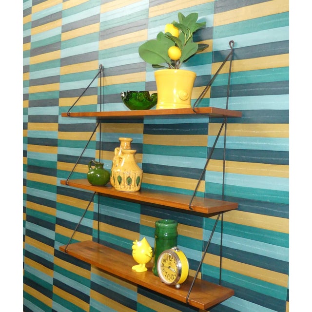 Small Vintage String Shelf in Walnut, 1960s For Sale - Image 4 of 13