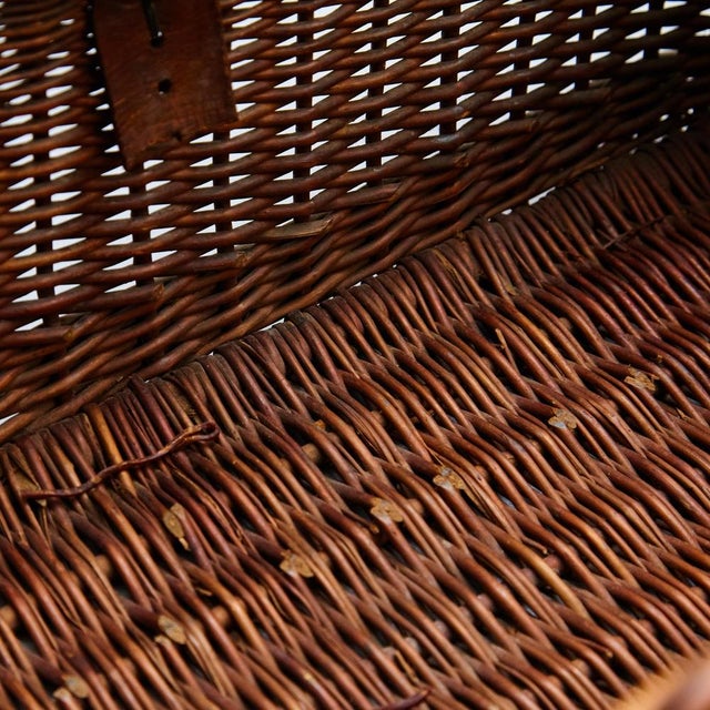 Mid-Century Modern French Rattan Basket, 1960s For Sale - Image 11 of 14