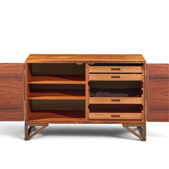 Svend Langkilde for Langkilde Møbler Mid Century Rosewood and Teak Cabinet For Sale In Chicago - Image 6 of 10
