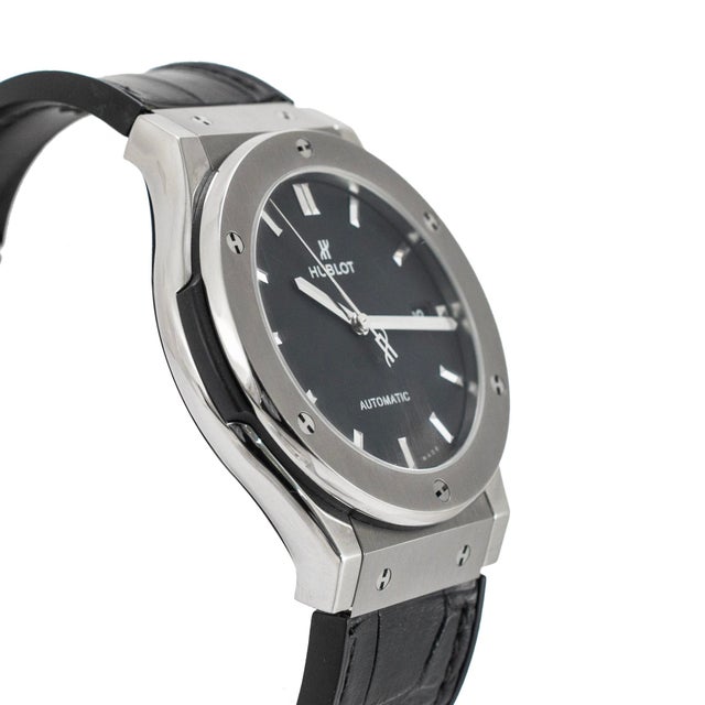 Modern Hublot Classic Fusion 45mm 511.nx.1171.rx Black Dial Titanium Automatic Watch For Sale - Image 3 of 7