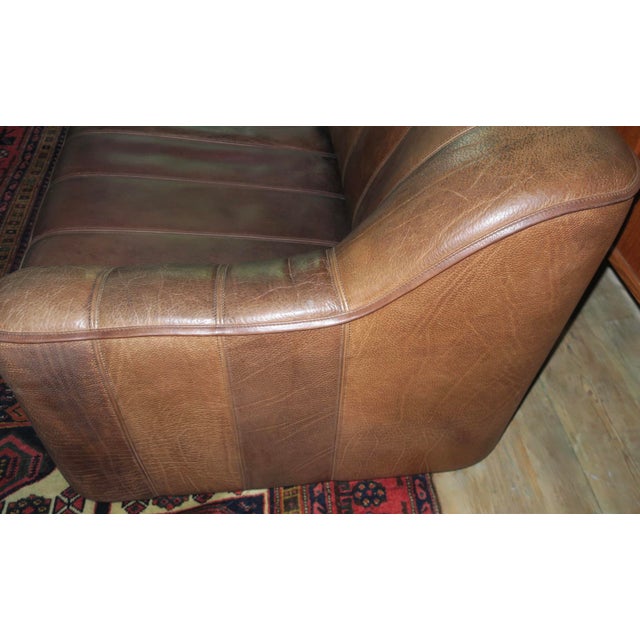 Model DS44 3-Seater Sofa in Buffalo Leather from de Sede, 1970s For Sale - Image 4 of 6