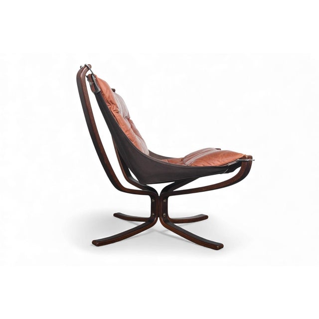 Vatne Møbler Mid 20th Century Lowback Falcon Chair in Cognac Leather by Sigurd Ressell For Sale - Image 4 of 10