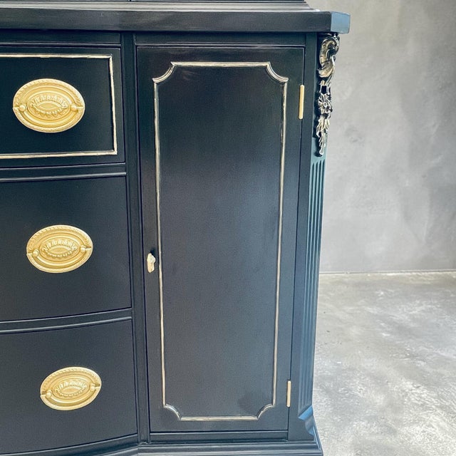 Vintage Hepplewhite China Cabinet For Sale - Image 10 of 12