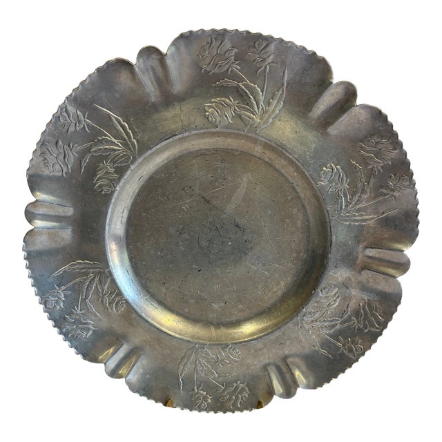 Vintage Hand-Chased Hammered Aluminum Rose Tray For Sale