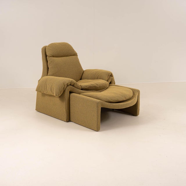 Set of P60 Lounge Chair and Ottoman by Vittorio Introini for Saporiti Italia, 1970s For Sale - Image 6 of 9