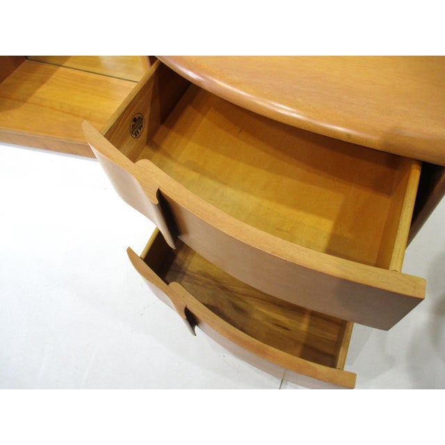 Sculptura Heywood Wakefield Champaign Vanity Set M776 For Sale In Cincinnati - Image 6 of 14