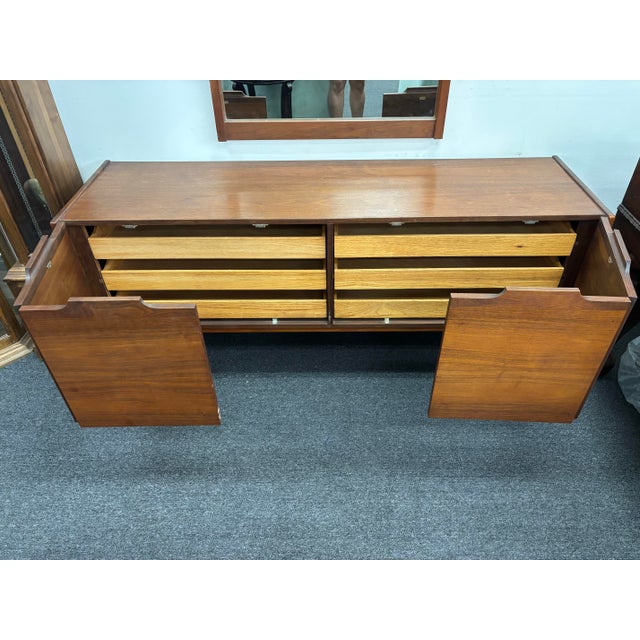Mid Century Dresser by John Caldwell for Brown Saltman For Sale - Image 11 of 11