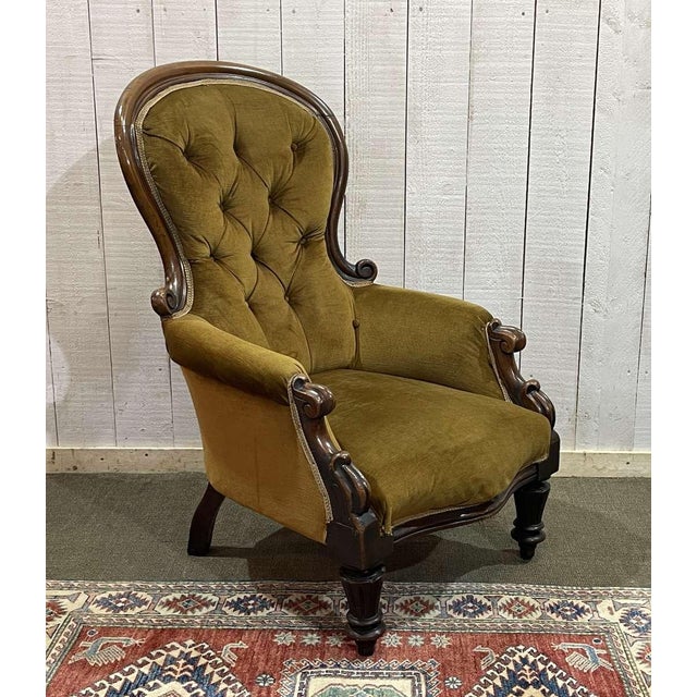 19th Century Victorian Armchair in Mahogany For Sale - Image 10 of 12