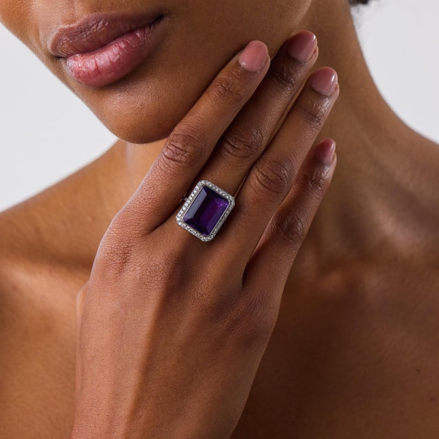 2020s Contemporary 9.45 Carat Amethyst Diamond Platinum Cocktail Ring, Size 7.5 For Sale - Image 5 of 6