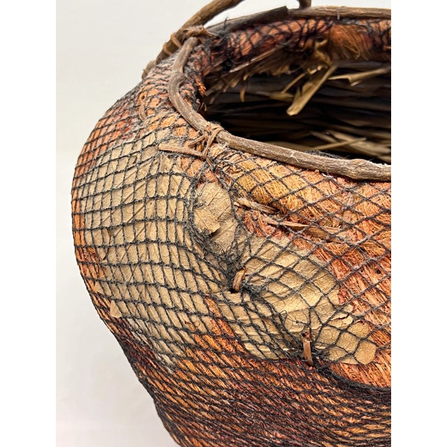 Brown Handmade Natural Fiber and Leaf Basket Wrapped in Fish Net, 1970s For Sale - Image 8 of 13