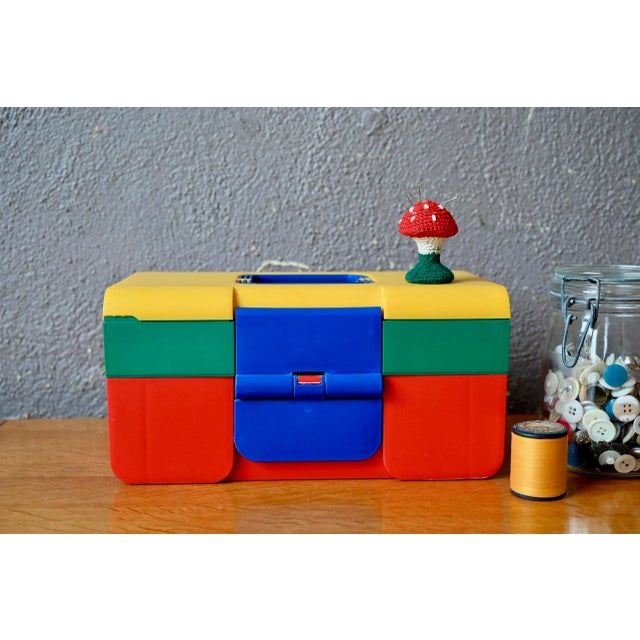 Blue Vintage Plastic Storage Box, 1980 For Sale - Image 8 of 8